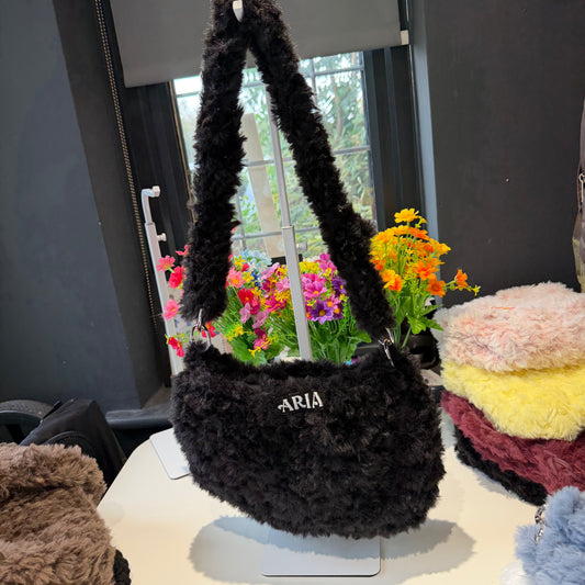Black  fluffy shoulder bag